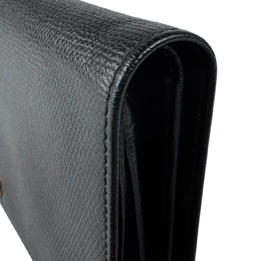 Chanel Bifold Wallet Here Button — view 7