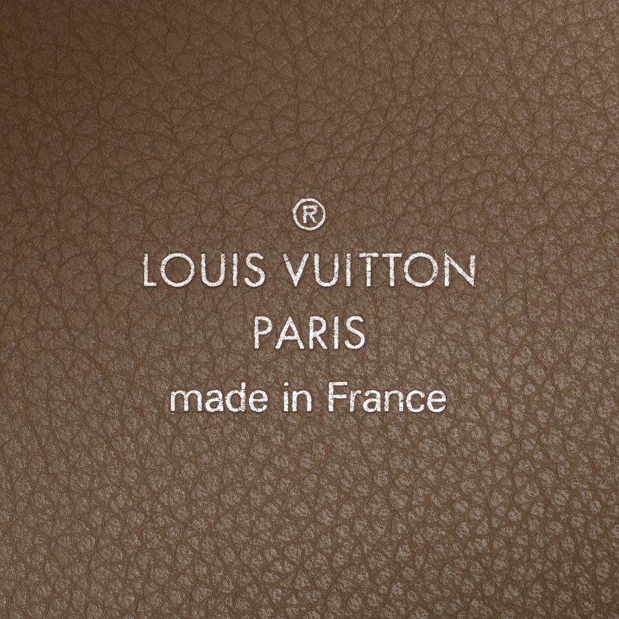 Louis Vuitton Tote Hina MM — view 6