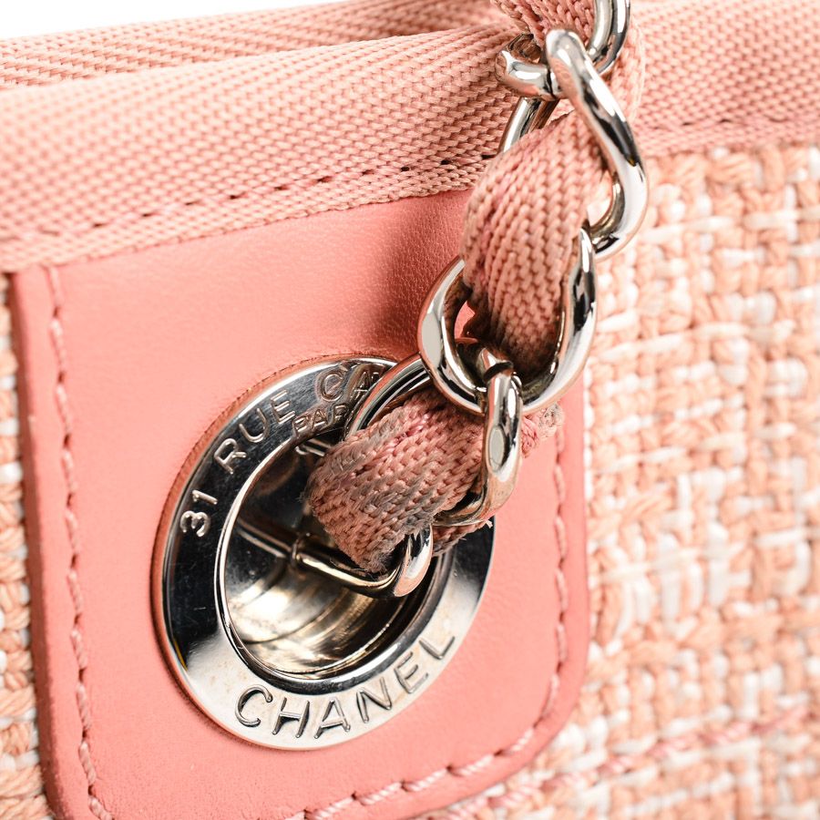 Chanel Tote Deauville Shopping — view 8