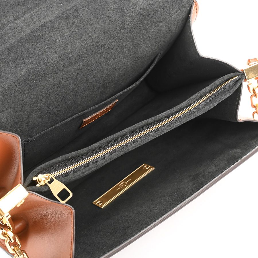 Louis Vuitton Shoulder Bag Dauphine MM — view 4