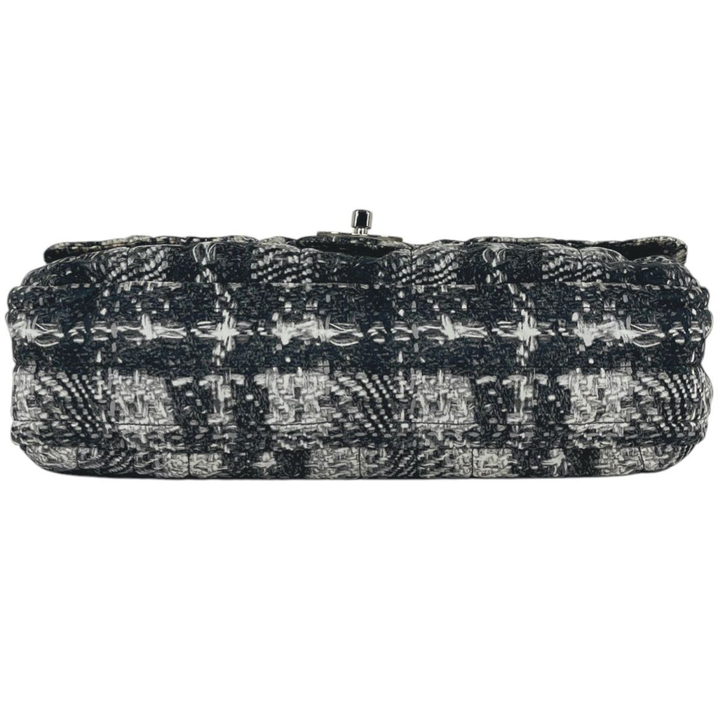 Chanel CC Logo Chain Shoulder Bag Tweed Pattern Bag Nylon Black White — view 5