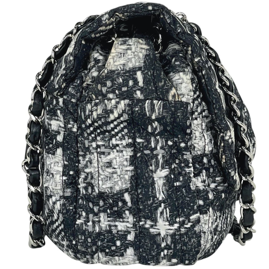 Chanel CC Logo Chain Shoulder Bag Tweed Pattern Bag Nylon Black White — view 4