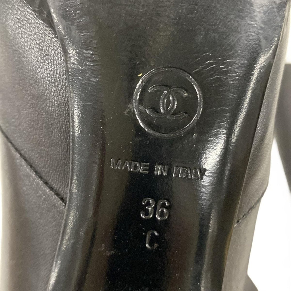 Chanel Boots 36 C Black CC Logo Lambskin — view 6