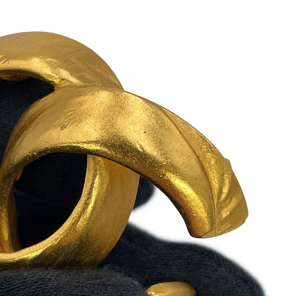 Chanel Brooch CC Logo — view 7