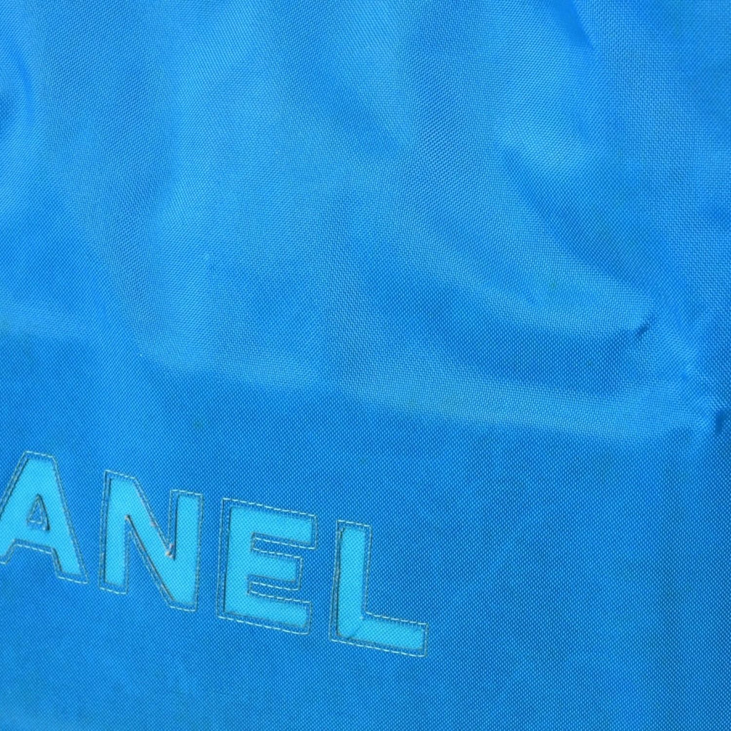 Chanel Vintage Logo Chain Tote Bag CC Turquoise Blue — view 8
