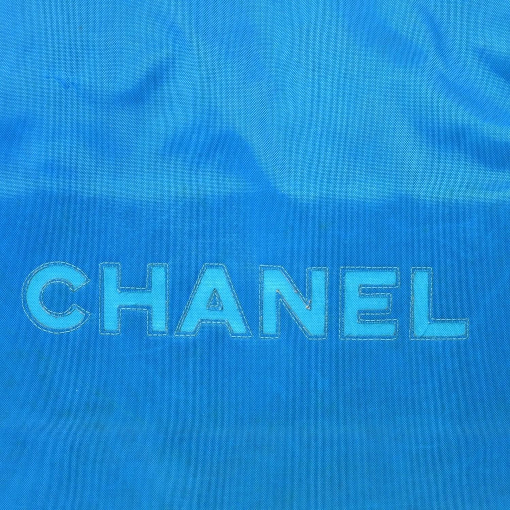 Chanel Vintage Logo Chain Tote Bag CC Turquoise Blue — view 7