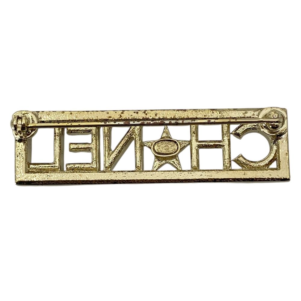 Chanel Logo Brooch Pin Star Gold Sophistication Gorgeous Presence — view 2
