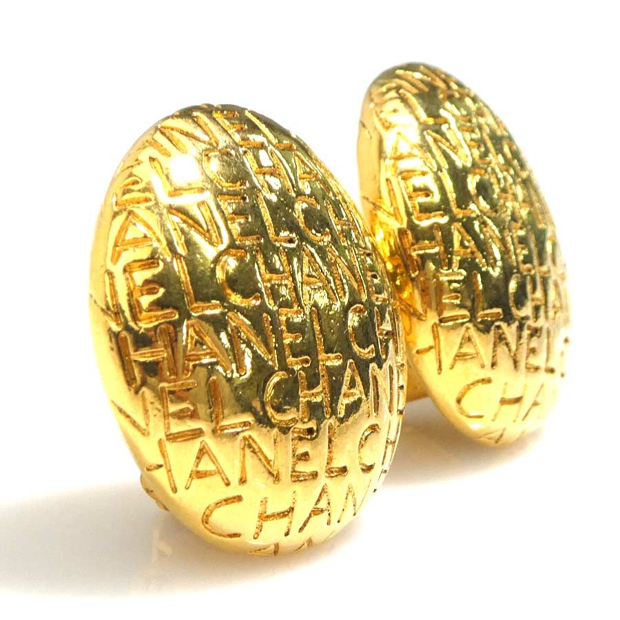 Chanel Earrings Logo Gold Plated — view 2