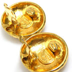 Chanel Earrings Logo Gold Plated — view 7