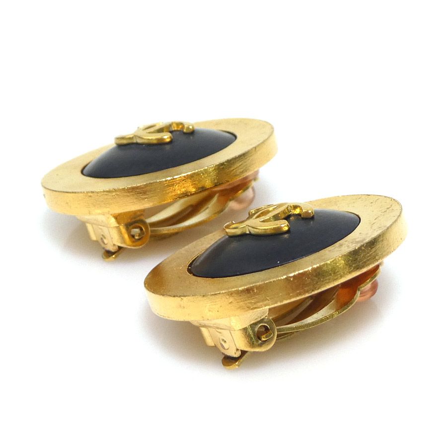 Chanel Earrings CC Logo — view 3