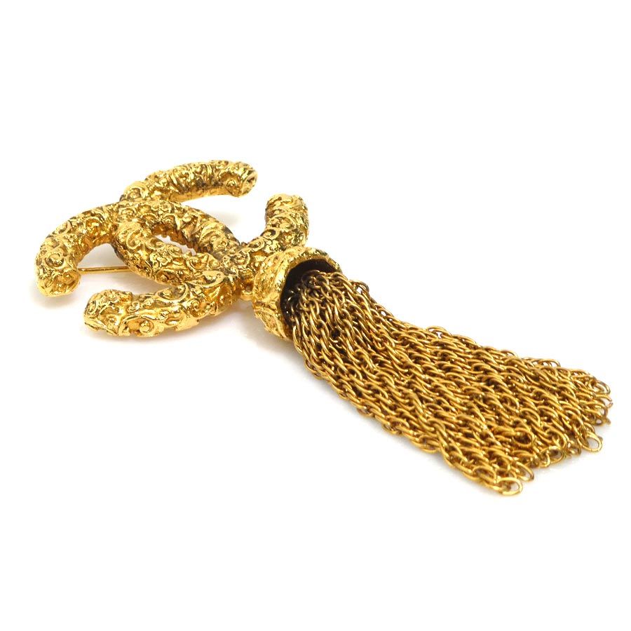 Chanel Brooch CC Logo — view 2