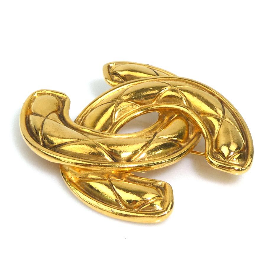 Chanel Brooch CC Logo — view 3