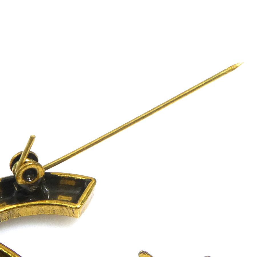 Chanel Brooch CC Logo — view 8