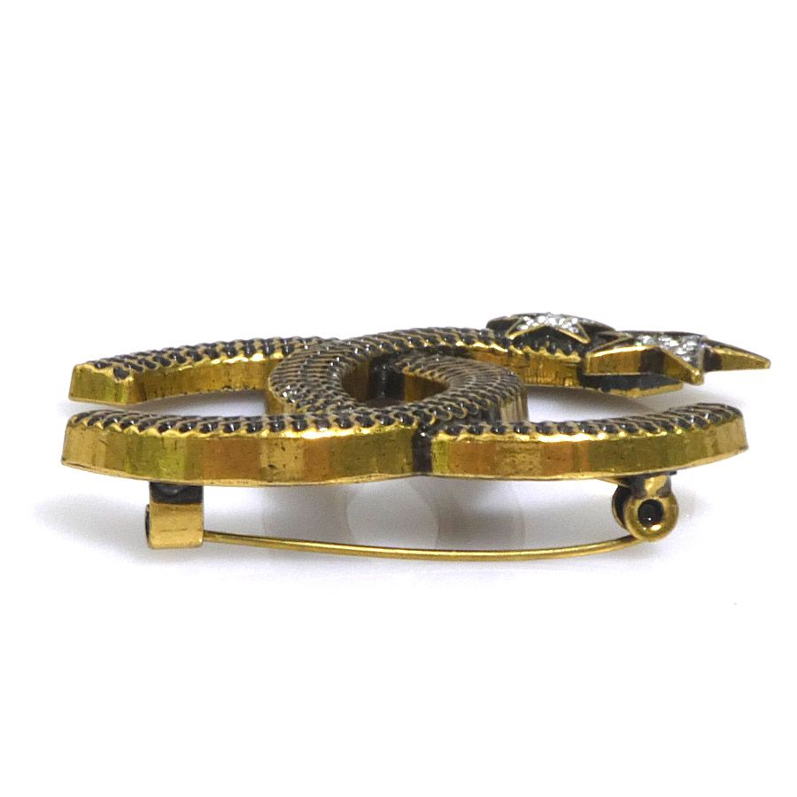 Chanel Brooch CC Logo — view 4