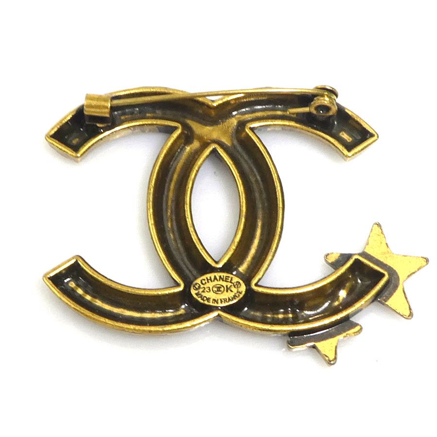 Chanel Brooch CC Logo — view 5