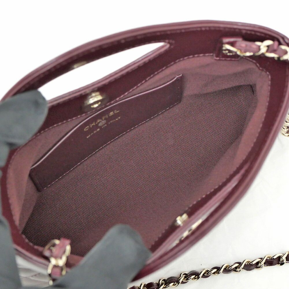 Chanel 31 Mini Gold Champagne Random Shoulder Bag — view 6