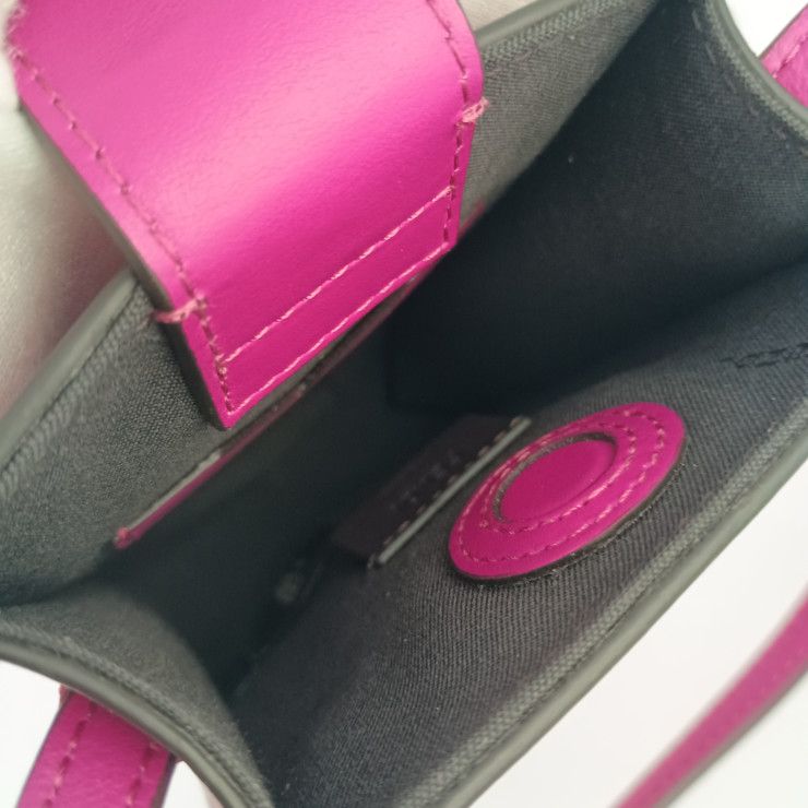 Fendi Shoulder Bag Graffiti Phone Pouch Pink Leather Smartphone Pochette Gold — view 5