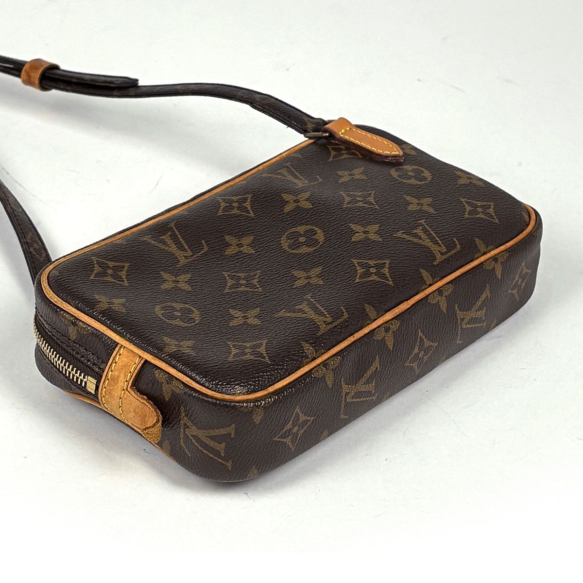 Louis Vuitton Pochette Marly Bandouliere Crossbody Shoulder Bag Monogram Brown — view 2