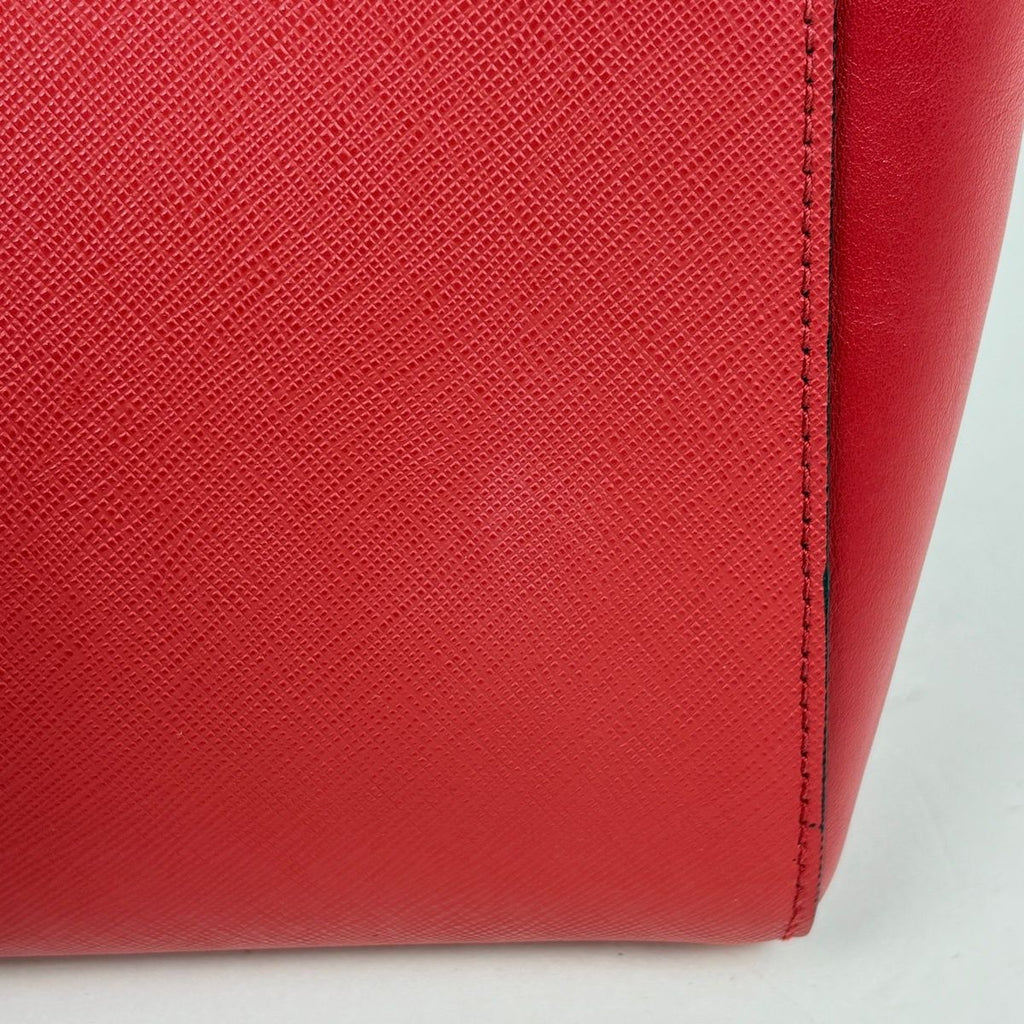 Prada Logo 2-Way Shoulder Bag Saffiano Leather Red — view 4