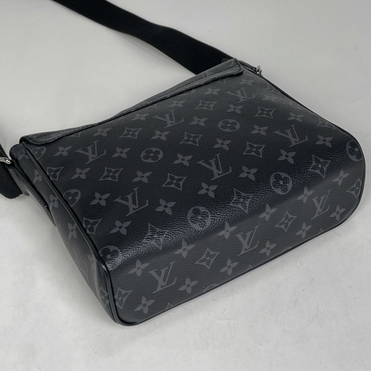 Louis Vuitton District PM NM Shoulder Crossbody Bag Monogram Eclipse Noir Black — view 2