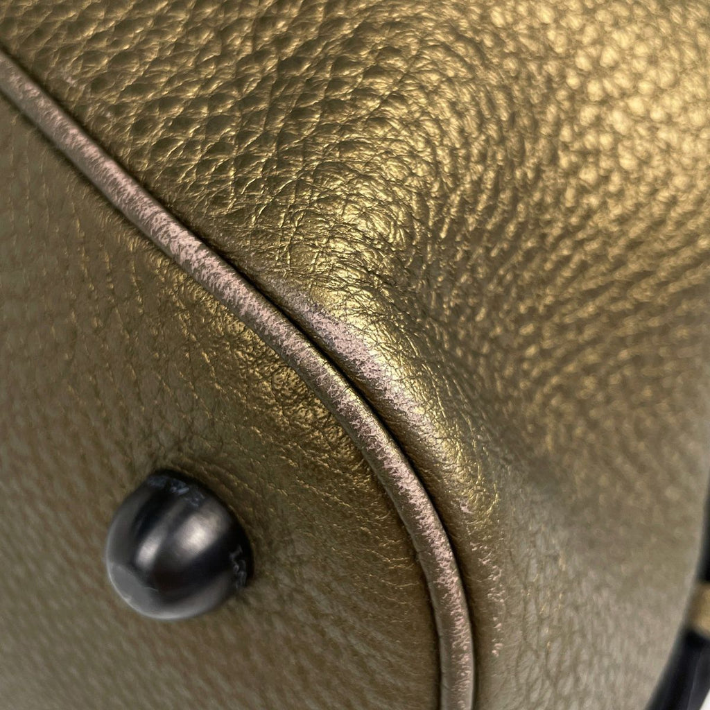 Loewe Anagram 2-Way Shoulder Bag Leather Gold — view 3