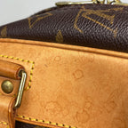 Louis Vuitton Excursion Shoes Case Handbag Monogram Brown — view 4