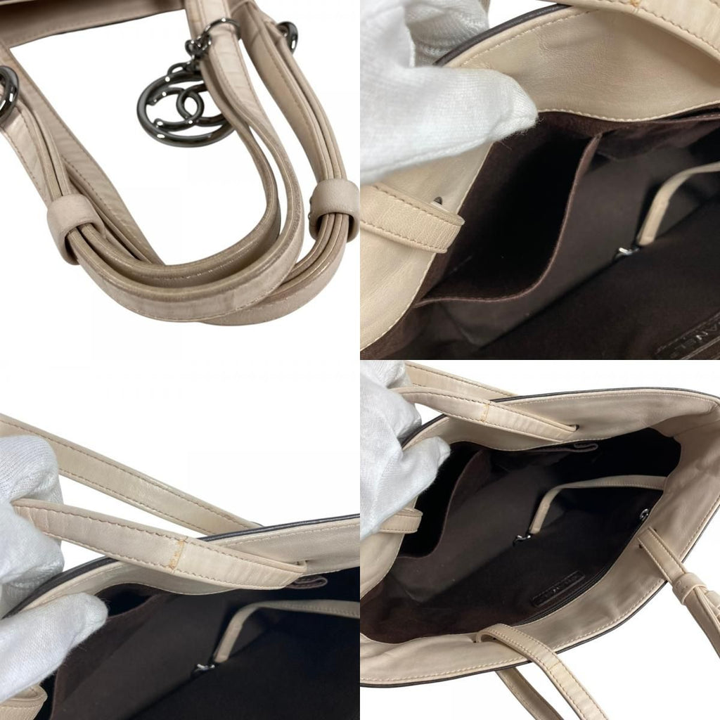 Chanel Shoulder Bag CC Logo Charm Leather Beige — view 8