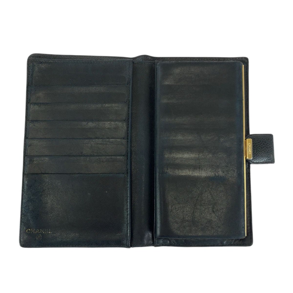 Chanel Vintage CC Logo Purse Black Gold Leather Wallet — view 6