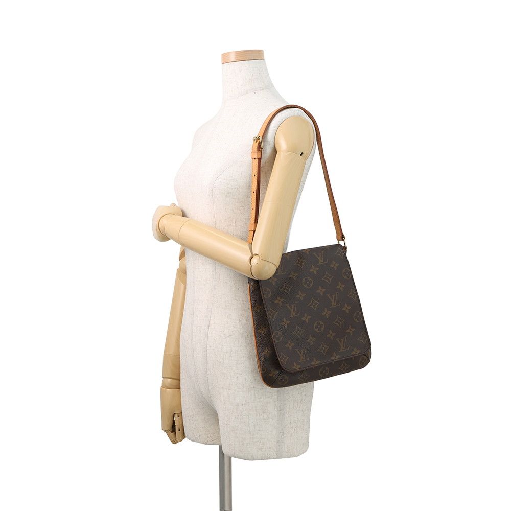 Louis Vuitton Shoulder Bag Monogram Musette Salsa Short — view 4