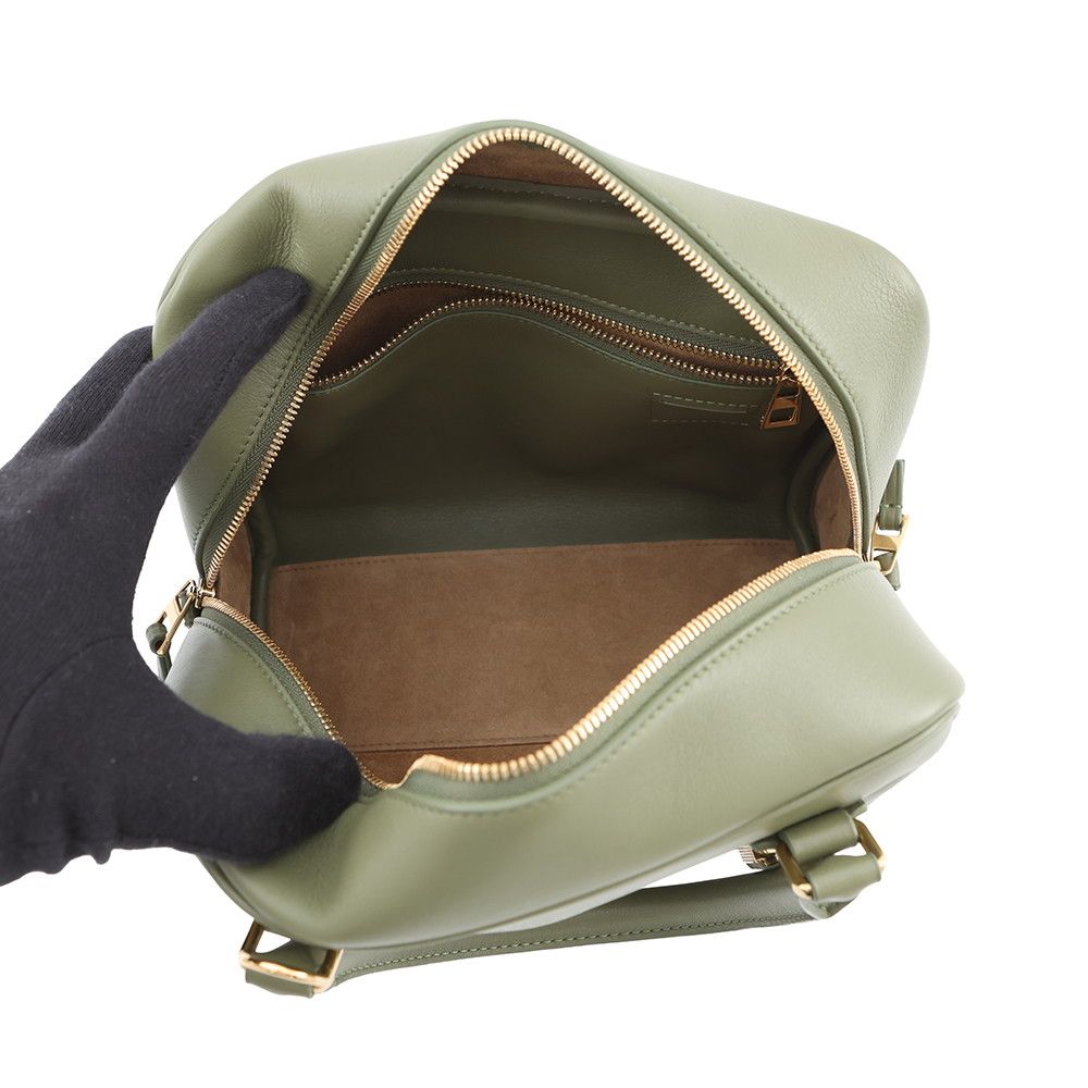 Loewe Handbag Amazona 19 Calf Leather 2-Way — view 6