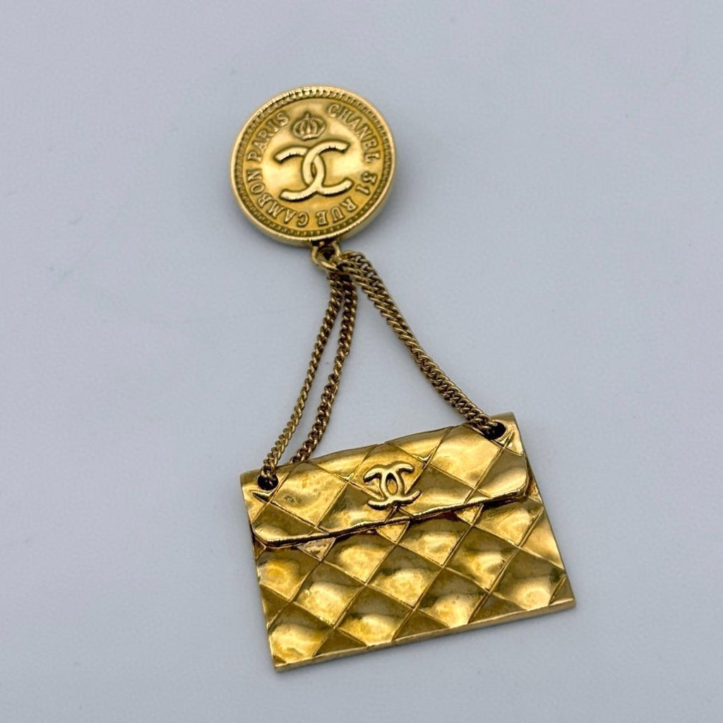 Chanel CC Logo Quilted Bag Brooch Gold Vintage — view 2