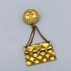 Chanel CC Logo Quilted Bag Brooch Gold Vintage — view 2