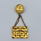 Chanel CC Logo Quilted Bag Brooch Gold Vintage — view 6