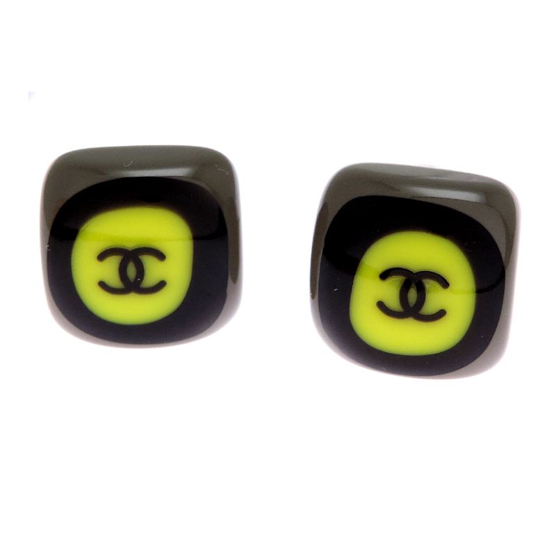 Chanel Earrings Ation, peeling — view 3
