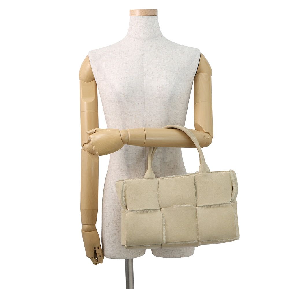 Bottega Veneta Handbag Arcotto Small Mouton — view 4