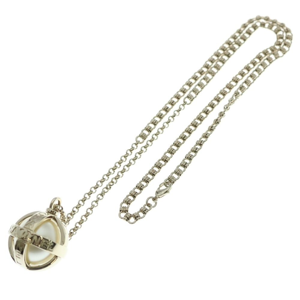 Chanel CC Logo Orb Ball Faux Pearl Necklace Pendant Chain Gold White — view 2