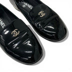 Chanel Flat Shoes Patent Black CC Logo Pearl Opera — view 9