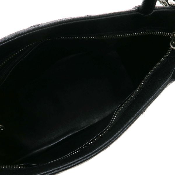 Chanel Medallion Tote Black — view 2