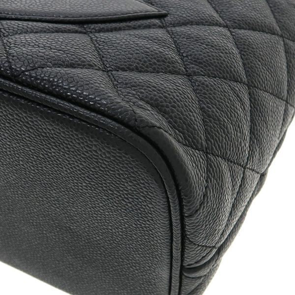Chanel Medallion Tote Black — view 6