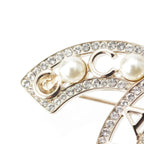 Chanel Pearl Rhinestone CC Logo Brooch Gold — view 3