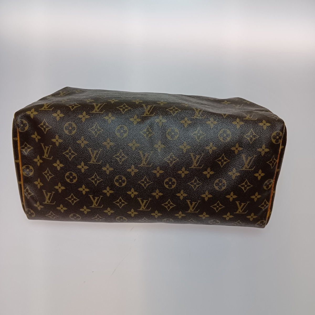 Louis Vuitton Monogram Speedy 40 Boston Bag Brown Zipper Torn on Handle — view 3