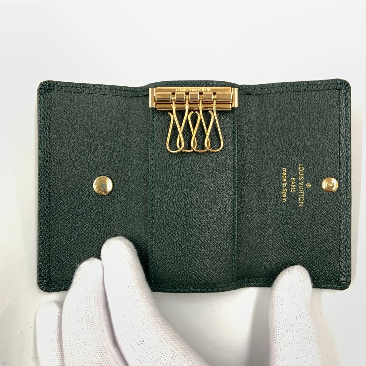 Louis Vuitton Multicles 4 Quadruple Key Case Green Key Holder — view 3