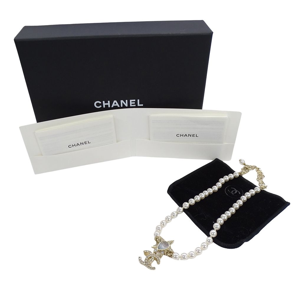 Chanel Choker Necklace Metal Rhinestone Faux Pearl Star CC Logo Gold White — view 8
