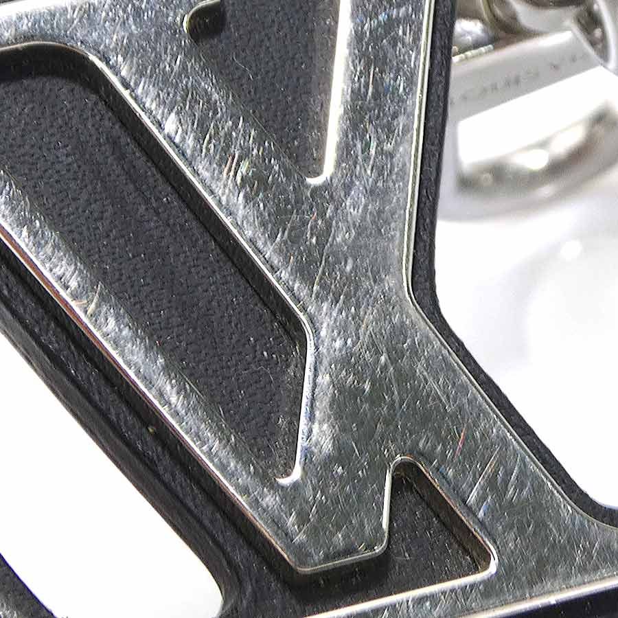 Louis Vuitton Key Ring Charm Porte Cles LV Classic — view 5