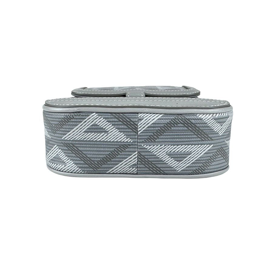 Dior Shoulder Bag CD Diamond Hit the Road Vertical Pouch — view 4