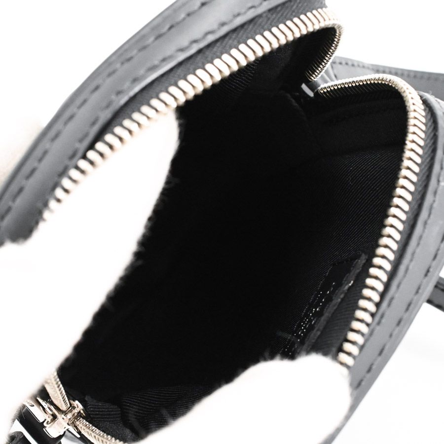 Louis Vuitton Shoulder Bag Danube PM — view 4