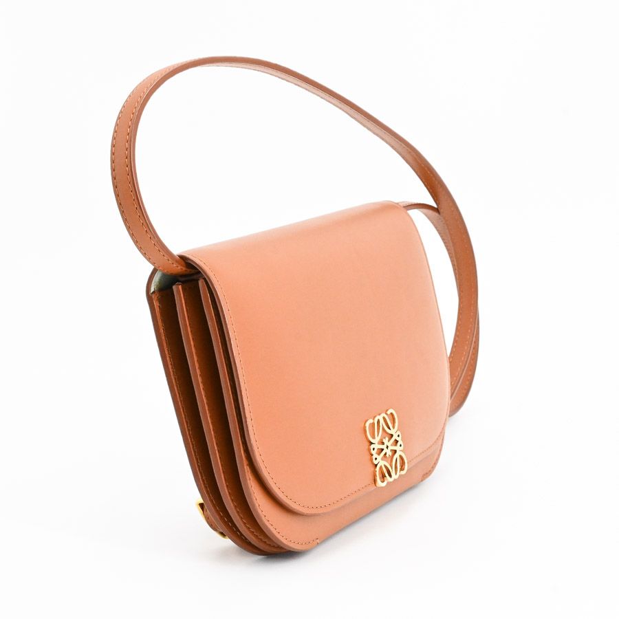 Loewe Shoulder Bag Accordion Clutch — view 2