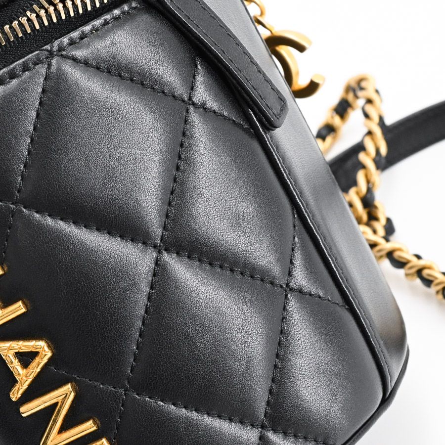 Chanel Shoulder Bag Vanity Chain — view 7