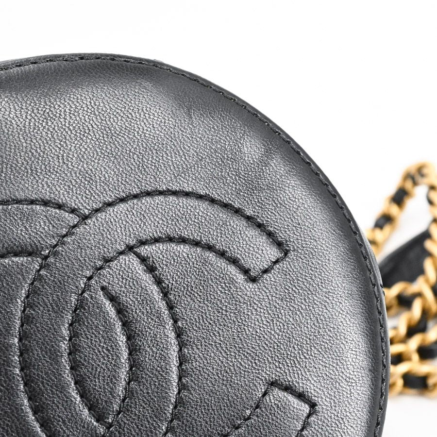 Chanel Shoulder Bag Vanity Chain — view 9