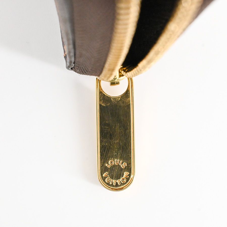 Louis Vuitton Coin Case Zippy Purse — view 6